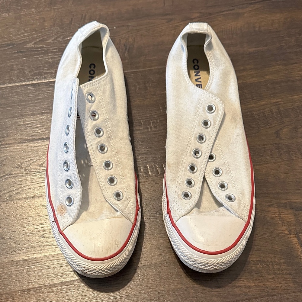 Converse Mens White and Red Sneakers